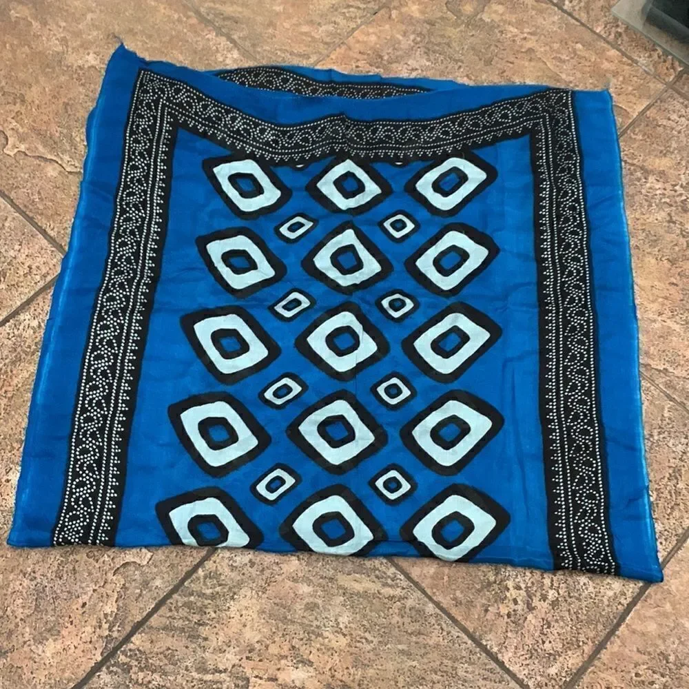 Pine Textiles Pakistan Light Weight Scarf Black Blue 60 Inches X 35 Inches